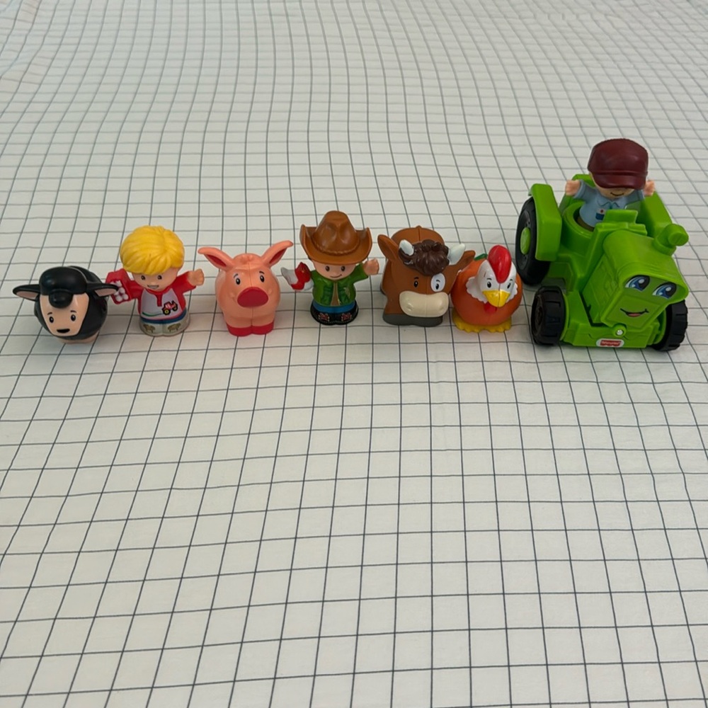Fisher- Price Little people farm tractor with 3 farmers and 4 farm animals.